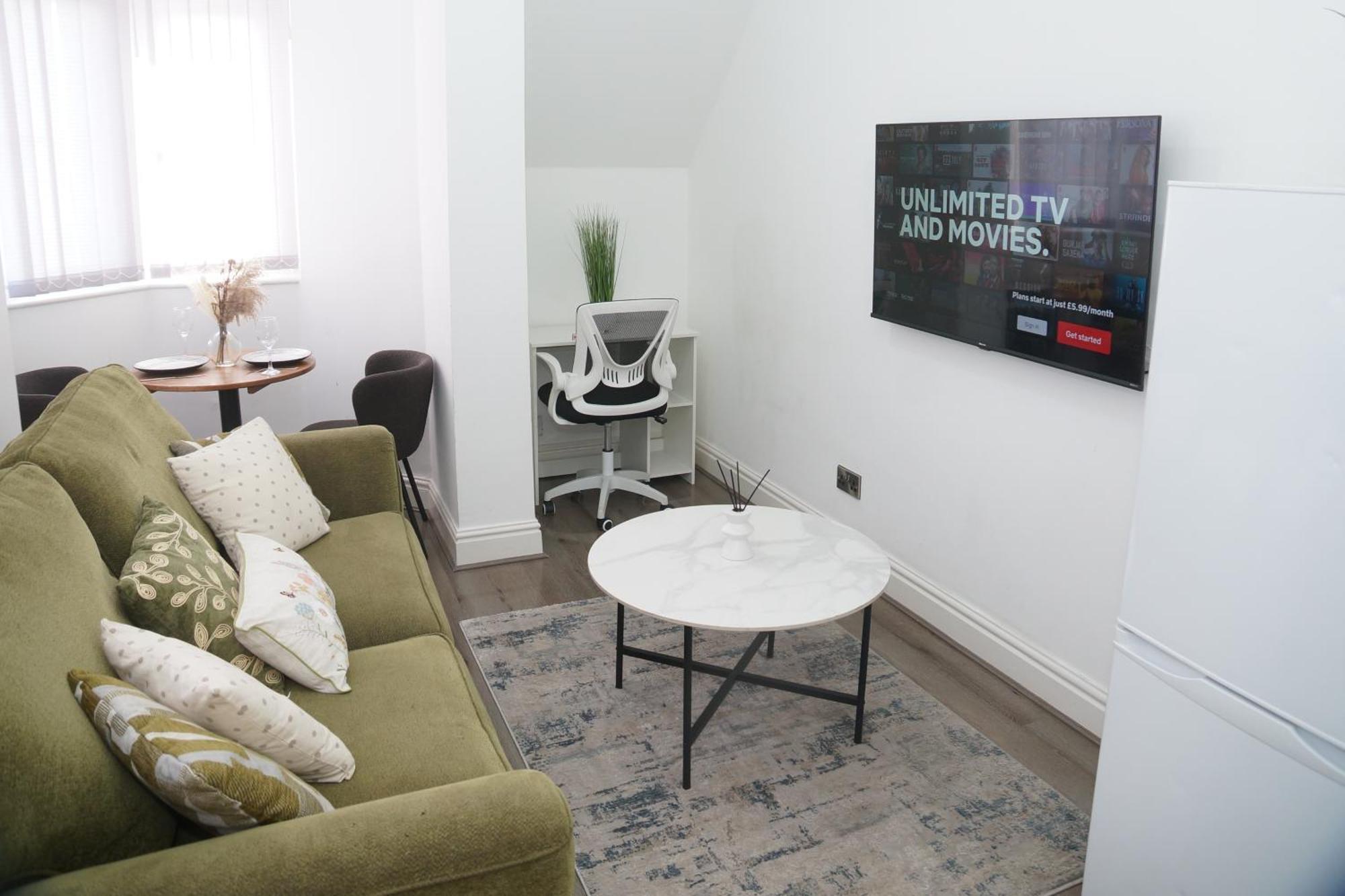 Affordably Elegant Apartments Close To Coop Live, Etihad Stadium And Manchester City Centre Exterior foto